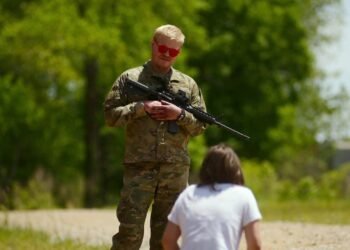 “Back to Black”: Un Omaggio Mancato a Amy Winehouse – Recensione