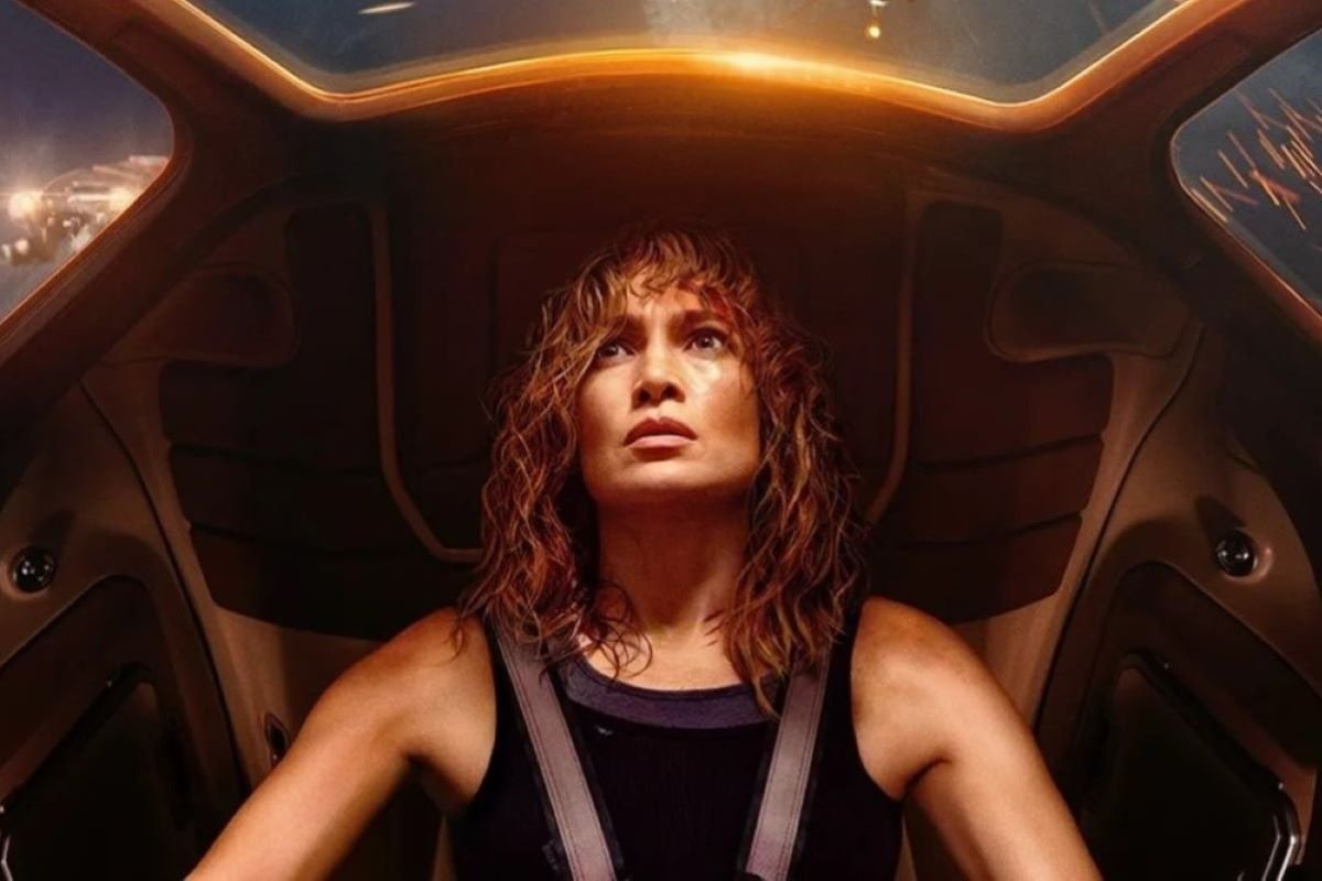 "Atlas": Un Fanta-Action che Delude le Aspettative - Recensione